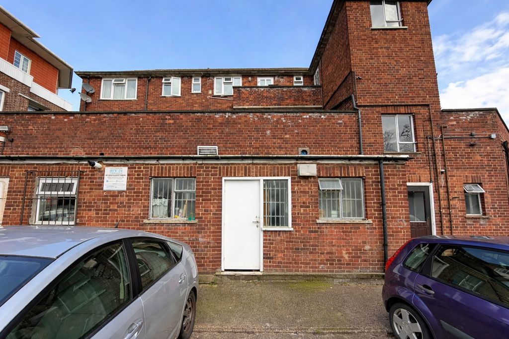 Photo 10- click for photo gallery